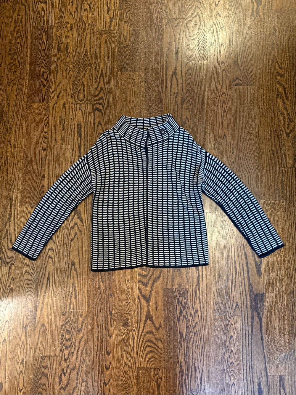 Armani Collezioni Black and White Textured Knit Top